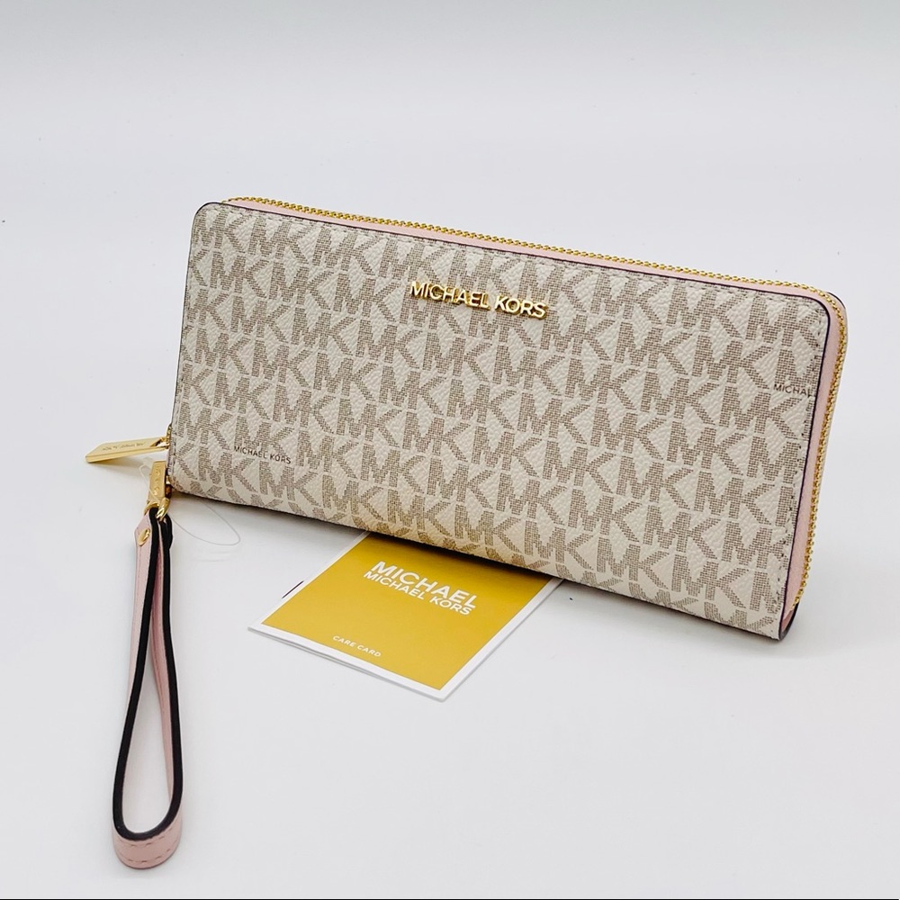 Michael Kors Large Continental Wallet Wristlet - Picture 4 of 8